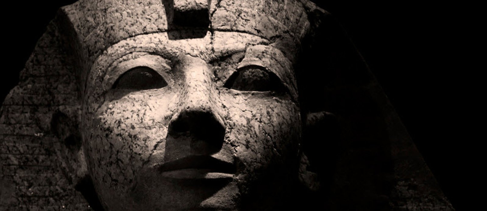 main photo for granite catalogue Pharos sculpture